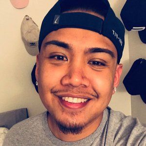 Meet your Posher, Lawrence